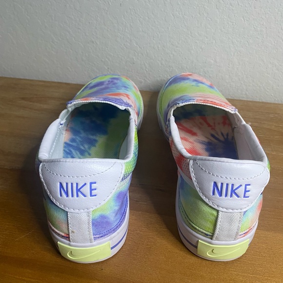 New Women’s NIKE COURT LEGACY SLIP-ON SNEAKER Tie Dye Colorful shoes Size 8 - Picture 5 of 7